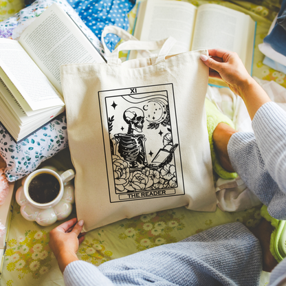 Tarot Card (The Reader) Tote Bag