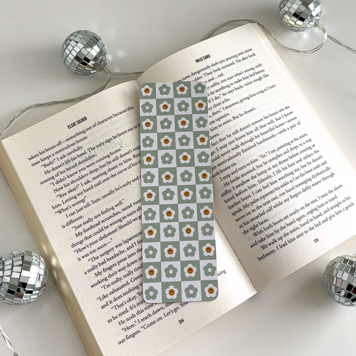 Checkered Smiley Daisy Cardstock Bookmarks